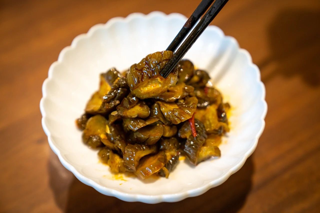 pickled cucumbers