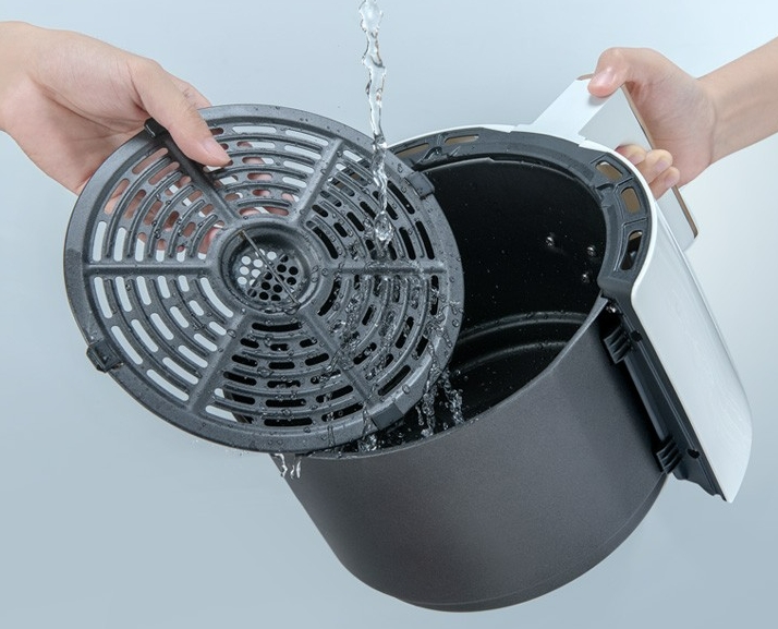 cleaning air fryers