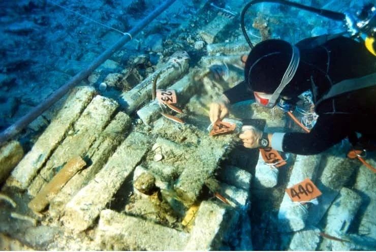 Ancient Roman shipwrecks